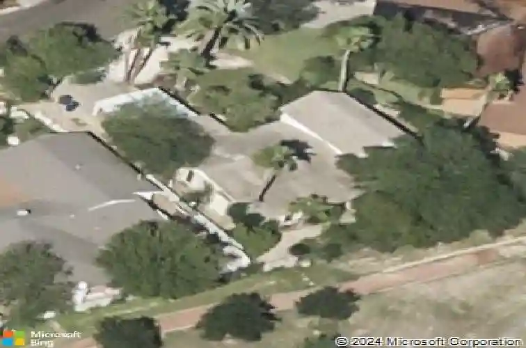 323 farrell rd, laredo,  TX 78045