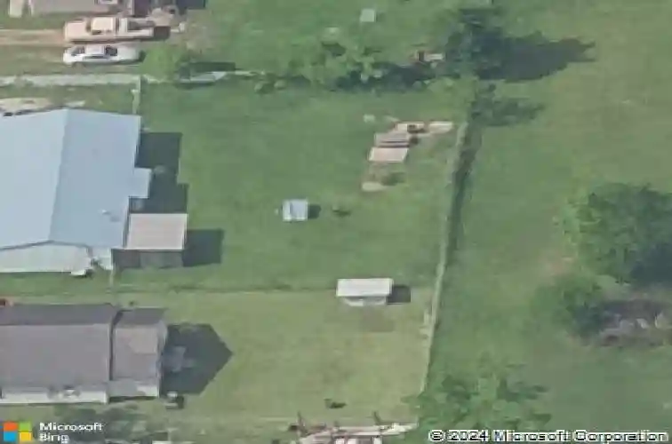 112 ford ln, orange,  TX 77632