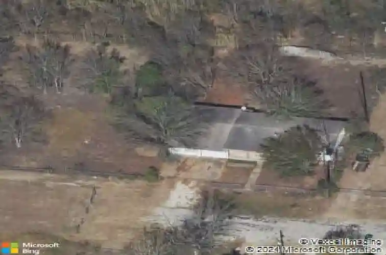 405 e browning st, manor,  TX 78653