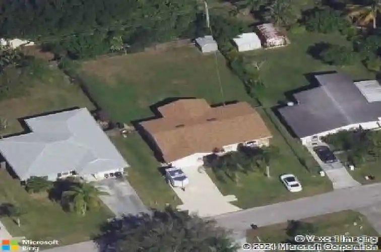 3017 se orchid st, stuart,  FL 34997