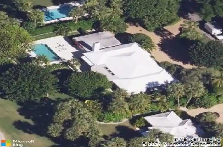 18 gomez rd, hobe sound,  FL 33455