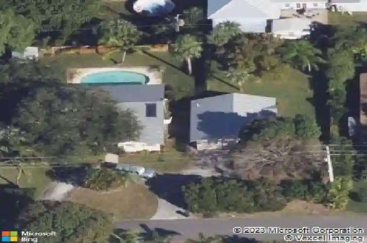 1109 se 7th st, stuart,  FL 34996