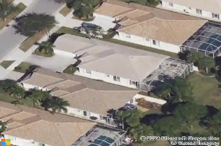 8073 se paurotis ln, hobe sound,  FL 33455