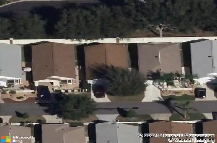 2611 hialeah ave, the villages,  FL 32162