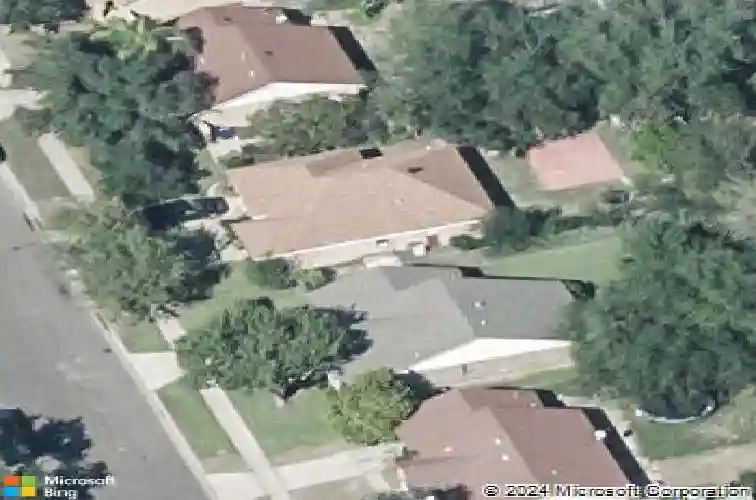 211 riverbank dr, laredo,  TX 78045