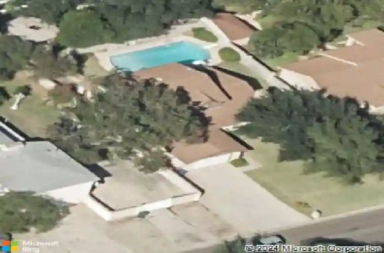 1004 eden ln, laredo,  TX 78045