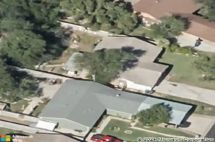 910 sesame ln, laredo,  TX 78045