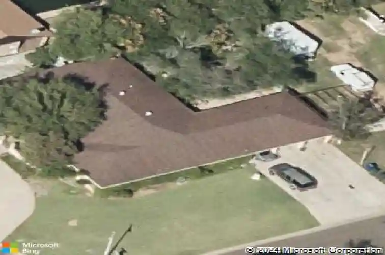 901 crestview dr, laredo,  TX 78045