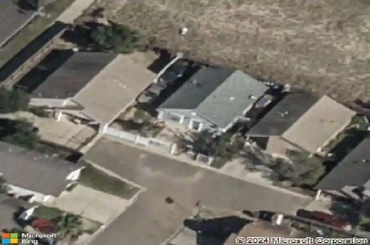 407 minutemen dr, laredo,  TX 78046
