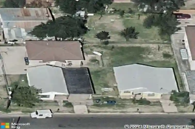 3703 flores ave, laredo,  TX 78041