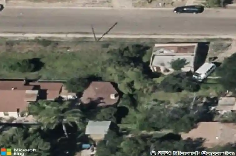 3720 flores ave, laredo,  TX 78041