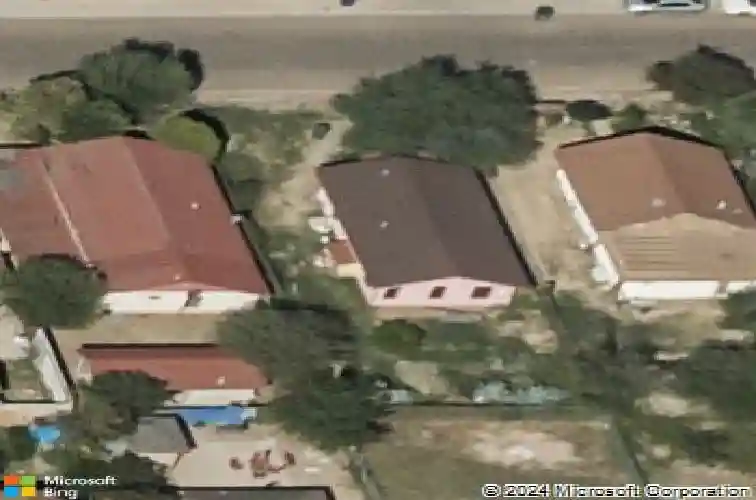 327 alicante dr, laredo,  TX 78046