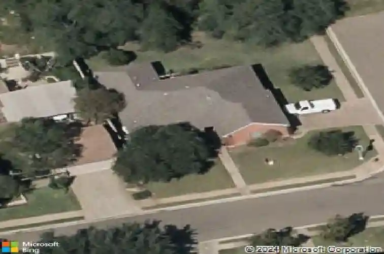 220 green jay ln, laredo,  TX 78045