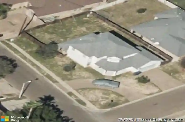 402 saint croix dr, laredo,  TX 78045