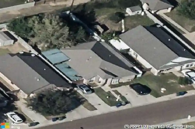 1928 denmark ln, laredo,  TX 78045