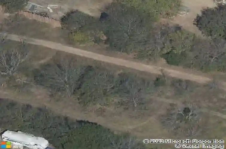 6405 s pleasant valley rd, austin,  TX 78744
