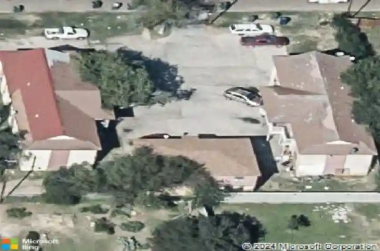 1303 e eistetter st, laredo,  TX 78041