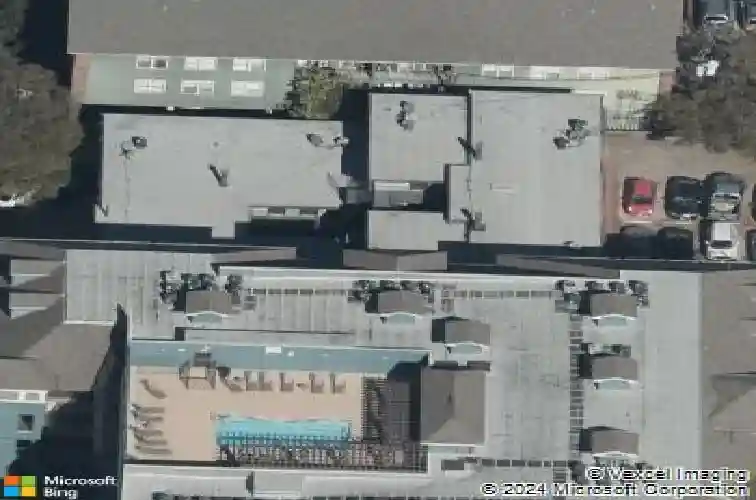 2704 salado st
                                ,Unit 103, austin,  TX 78705