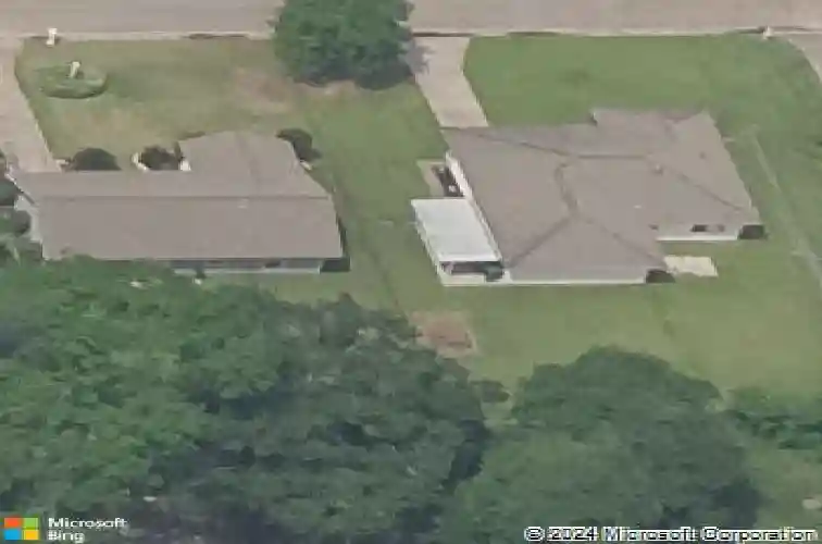 409 bridal wreath ave, orange,  TX 77630