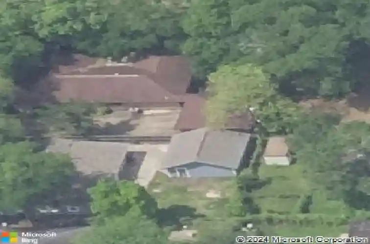 1 circle e, orange,  TX 77630