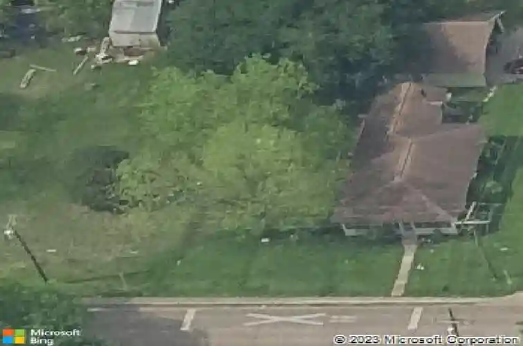 1202 burton ave, orange,  TX 77630