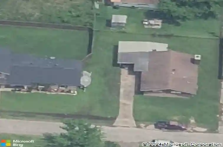 290 s clover st, bridge city,  TX 77611