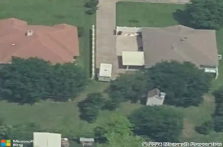 1010 rebecca ln, bridge city,  TX 77611