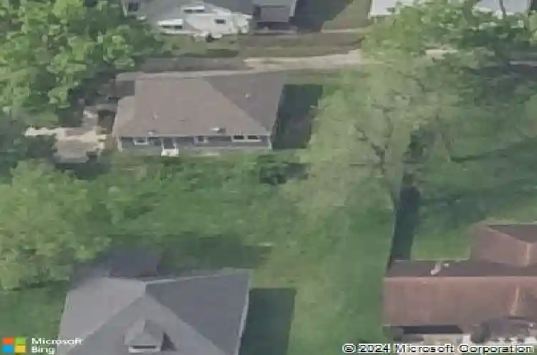 910 5th st, orange,  TX 77630