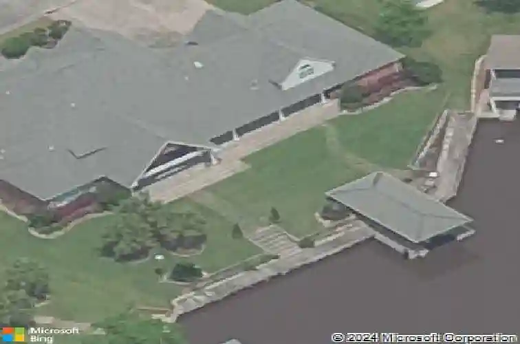 145 greenhead pt, orange,  TX 77630