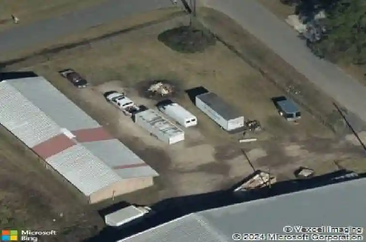 2795 highway 12, vidor,  TX 77662