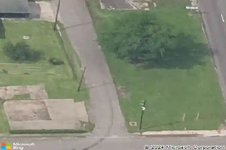 1005 simmons dr, orange,  TX 77630