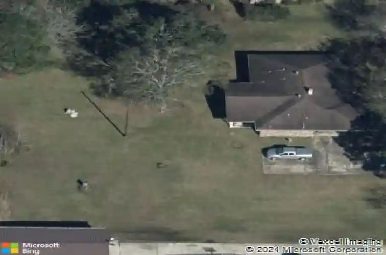 828 suncrest dr, orange,  TX 77630
