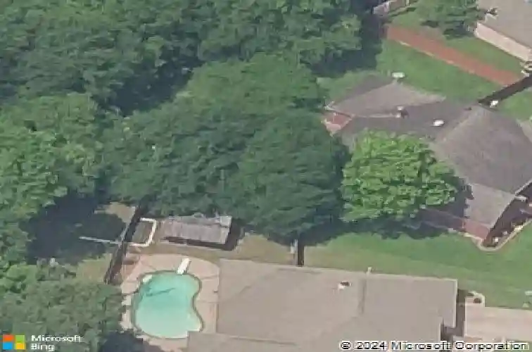 2604 international ave, orange,  TX 77632