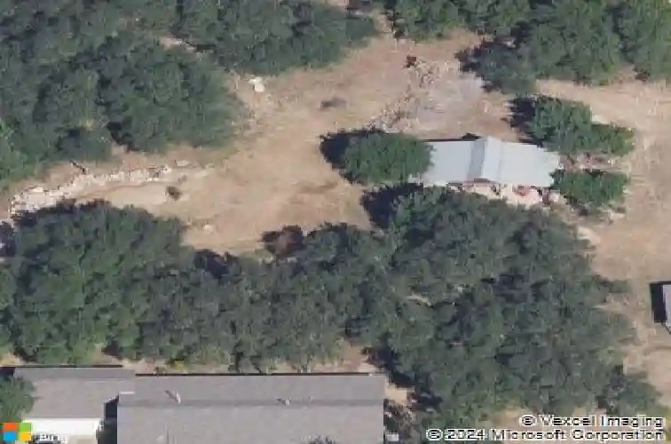3016 tradewind dr, spicewood,  TX 78669
