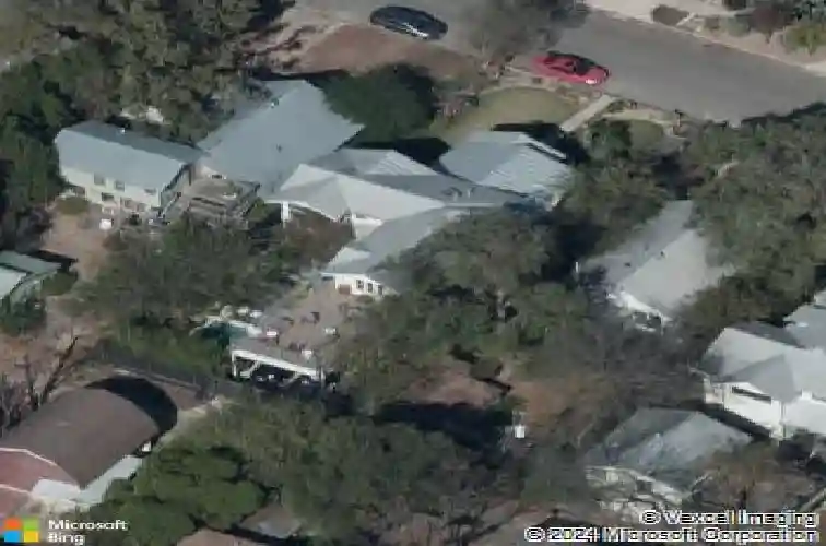 605 e 42nd st, austin,  TX 78751