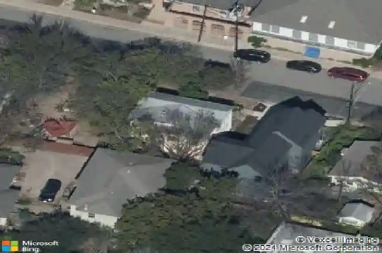1205 e 9th st, austin,  TX 78702