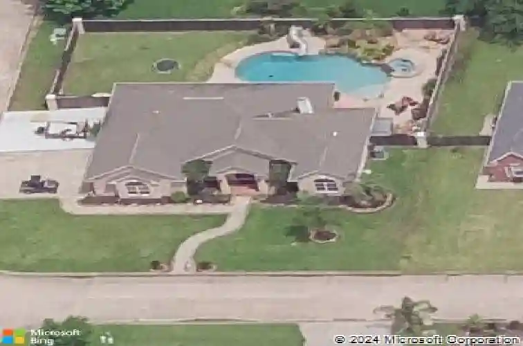 640 winchester dr, bridge city,  TX 77611