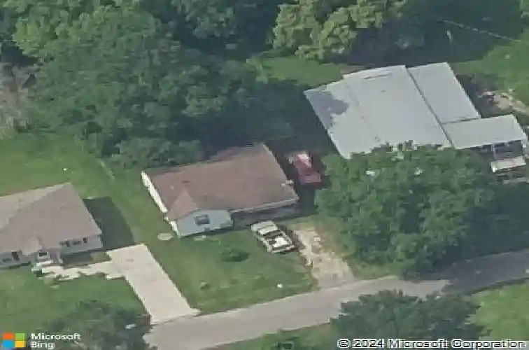 1604 texas ave, orange,  TX 77630