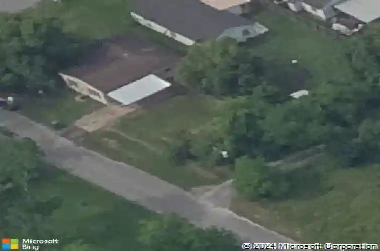 811 texas ave, orange,  TX 77630