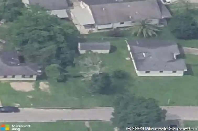 2207 pacific st, orange,  TX 77630