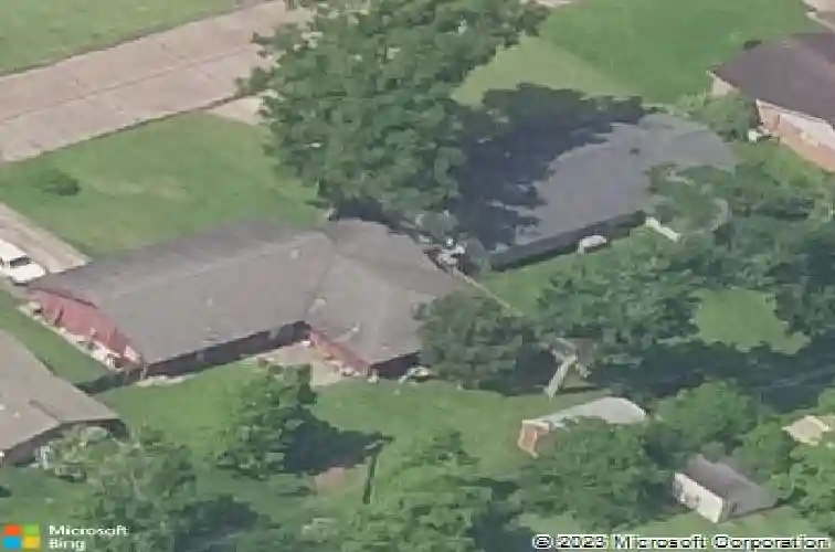 1833 w decker ave, orange,  TX 77632