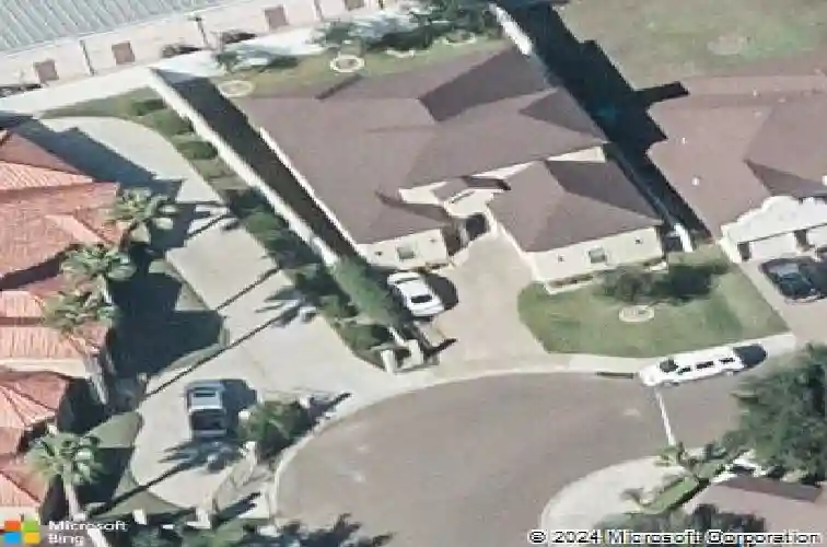 8916 siller loop, laredo,  TX 78045