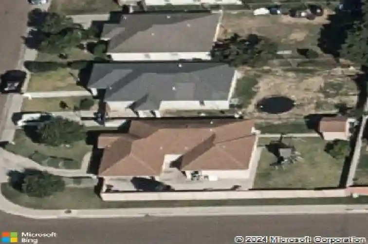2115 nautla dr, laredo,  TX 78046