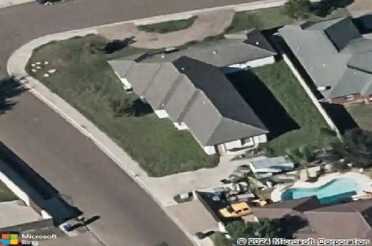 1901 whitewood dr, laredo,  TX 78045