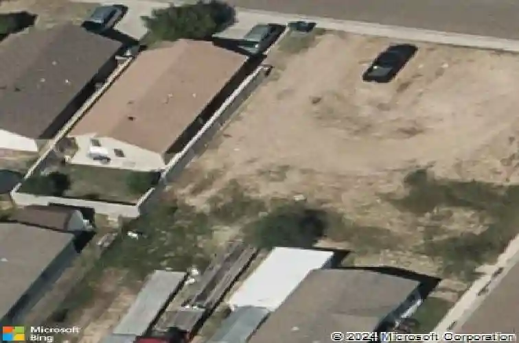 17204 running doe st, laredo,  TX 78045