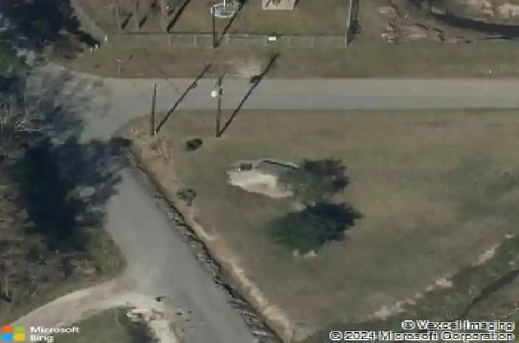 860 pine st, vidor,  TX 77662