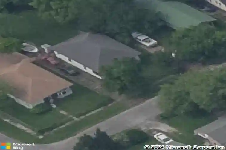 932 georgia ave, orange,  TX 77630