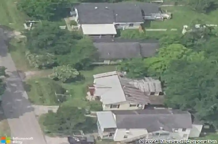 2110 8th st, orange,  TX 77630