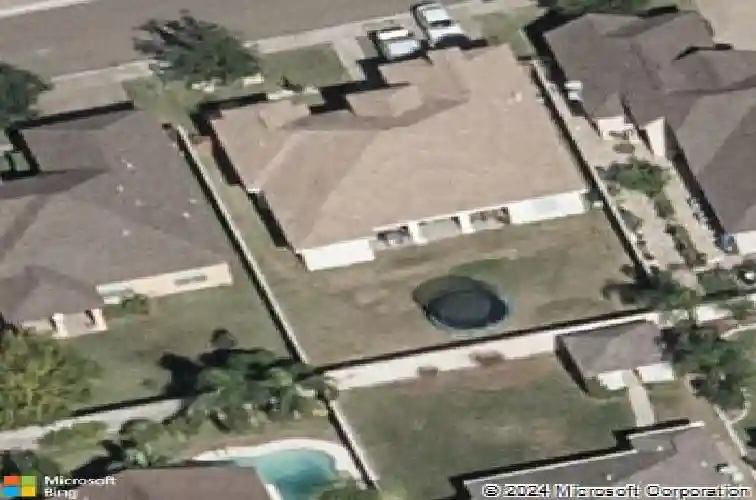 3821 copper bend rd, laredo,  TX 78045