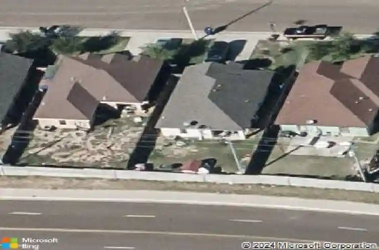 2209 los pinos dr, laredo,  TX 78046